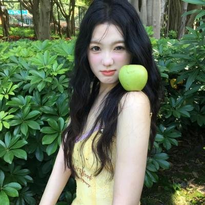 明黄禁色